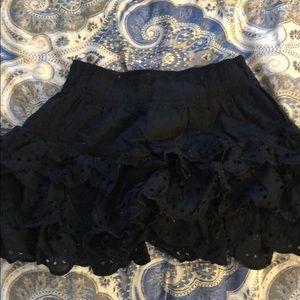 HOLLISTER RUFFLE SKIRT